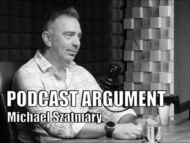  Michael Szatmary: Medzi šermom, klávesmi a strateným bezpečím